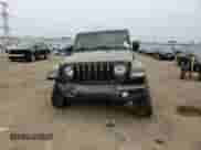 2021 Jeep Wrangler Unlimited Sahara Altitude z VIN 1C4HJXEN3MW668178, wystawiony jako Copart lot #53570985 z przebiegiem Nie podano mil oraz Szkoda całkowita • Salvage title. Historia ofert i sprzedaży dostępna na DreamBid. Obrazek 10.