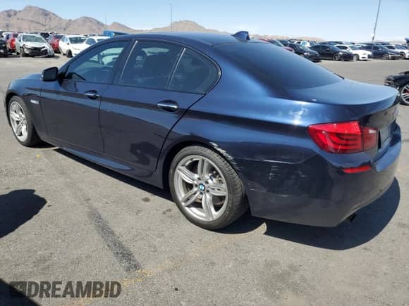 2012 BMW 5 Series 535i с VIN WBAFR7C58CC815031, выставлен на аукционе Copart как лот 58845055 с пробегом 10 656 миль миль и Списание • Salvage title. История ставок и продаж доступна на DreamBid. Изображение 2.