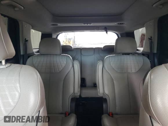 2024 Hyundai Palisade Limited with VIN KM8R54GE7RU681972, listed as a Copart auction lot 86835595 with 45,573 mi miles and Clean title. Bid and sale history available at DreamBid. Image 10.