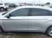 2017 Chevrolet Impala LS z VIN 2G11X5SA5H9183246, wystawiony jako IAAI lot #42567181 z przebiegiem 201 418 mil mil oraz . Historia ofert i sprzedaży dostępna na DreamBid. Obrazek 15.