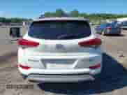 2017 Hyundai Tucson Limited z VIN KM8J3CA27HU381357, wystawiony jako IAAI lot #43065367 z przebiegiem 65 357 mil mil oraz . Historia ofert i sprzedaży dostępna na DreamBid. Obrazek 16.