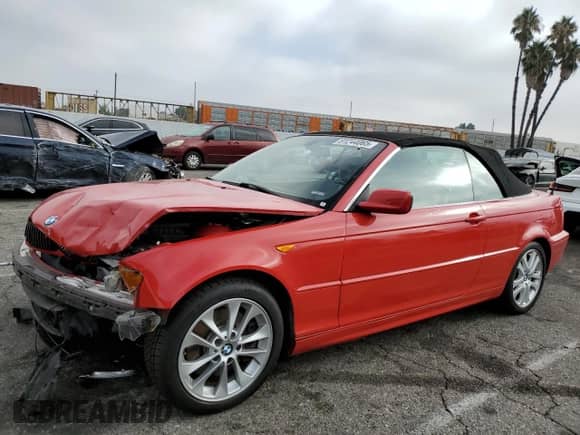 2004 BMW 3 Series 330Ci with VIN WBABW53494PL42169, listed as a Copart auction lot 81244065 with 68,549 mi miles and Salvage title. Bid and sale history available at DreamBid. Image 1.