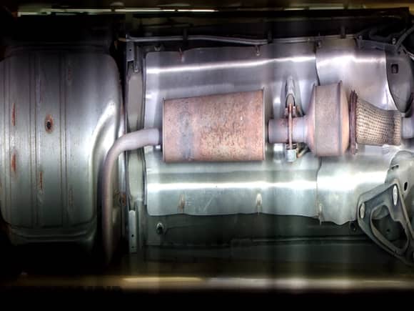 2011 Chevrolet Malibu LTZ with VIN 1G1ZE5E1XBF221072, listed as a Copart auction lot 70138685 with 144,337 mi miles and Clean title. Bid and sale history available at DreamBid. Image 13.