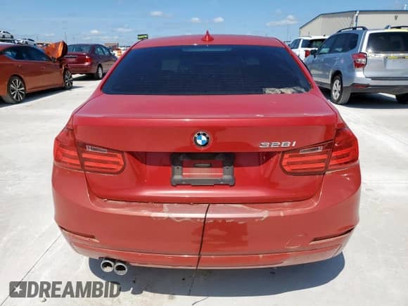 2013 BMW 3 Series 328i with VIN WBA3C1C53DF442370, listed as a Copart auction lot 59135105 with 194,288 mi miles and Clean title. Bid and sale history available at DreamBid. Image 6.