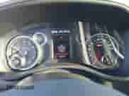 2023 Ram 1500 Big Horn z VIN 1C6RREBG9PN511845, wystawiony jako IAAI lot #41548812 z przebiegiem 25 094 mil mil oraz . Historia ofert i sprzedaży dostępna na DreamBid. Obrazek 7.