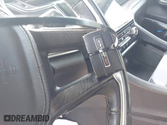 2021 Jeep Grand Cherokee Overland with VIN 1C4RJKDG9M8132351, listed as a IAAI auction lot 42339323 with 81,717 mi miles and . Bid and sale history available at DreamBid. Image 11.