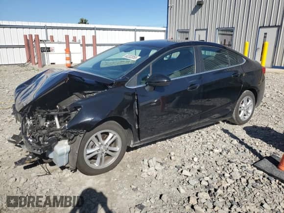 2017 Chevrolet Cruze LT z VIN 1G1BE5SM0H7264399, wystawiony jako Copart lot #82332055 z przebiegiem 97 477 mil mil oraz Nie do naprawy • Non repairable. Historia ofert i sprzedaży dostępna na DreamBid. Obrazek 1.