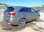 2016 Kia Sorento SXL с VIN 5XYPKDA15GG031904, выставлен на аукционе IAAI как лот 40570106 с пробегом 114 549 миль миль и . История ставок и продаж доступна на DreamBid. Изображение 4.