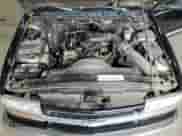 1998 Chevrolet Blazer LT z VIN 1GNDT13W3W2139171, wystawiony jako Copart lot #50983195 z przebiegiem 157 580 mil mil oraz Czysty tytuł • Clean title. Historia ofert i sprzedaży dostępna na DreamBid. Obrazek 12.