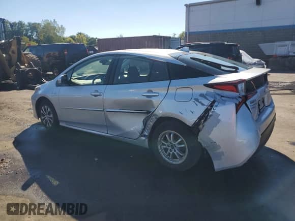 2019 Toyota Prius LE с VIN JTDL9RFU2K3001492, выставлен на аукционе Copart как лот 80682065 с пробегом 129 456 миль миль и Списание • Salvage title. История ставок и продаж доступна на DreamBid. Изображение 2.