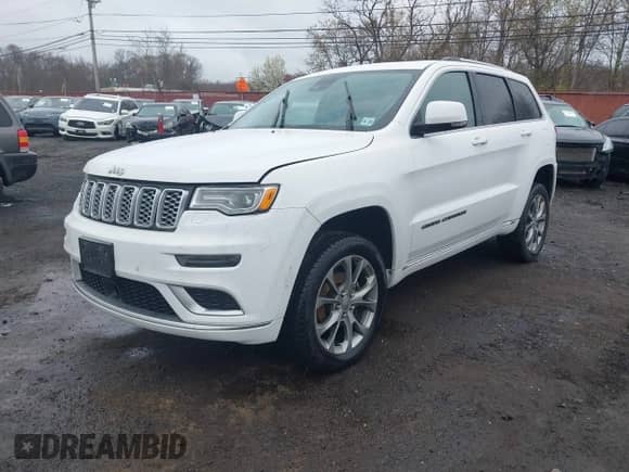2020 Jeep Grand Cherokee Summit с VIN 1C4RJFJG0LC235505, выставлен на аукционе IAAI как лот 42020520 с пробегом 61 624 миль миль и . История ставок и продаж доступна на DreamBid. Изображение 19.