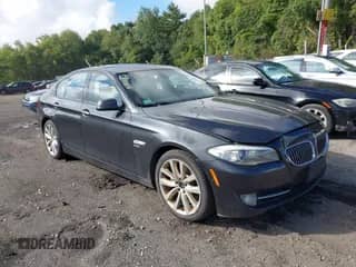 2011 BMW 5 Series 535i xDrive with VIN WBAFU7C59BDU55243, listed as a IAAI auction lot 43123058 with 227,859 mi miles and . Bid and sale history available at DreamBid. Image 1.