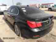 2011 BMW 7 Series 740i z VIN WBAKA4C55BC612634, wystawiony jako IAAI lot #35404385 z przebiegiem 156 003 mil mil oraz . Historia ofert i sprzedaży dostępna na DreamBid. Obrazek 3.