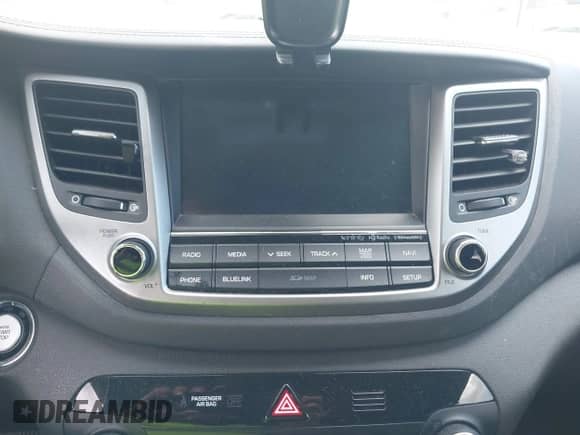 2017 Hyundai Tucson SE with VIN KM8J33A43HU440700, listed as a IAAI auction lot 42692319 with 149,330 mi miles and . Bid and sale history available at DreamBid. Image 18.