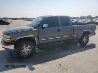 2002 Chevrolet Silverado 1500 LS с VIN 1GCEK19T92E131551, выставлен на аукционе Copart как лот 80458365 с пробегом 219 387 миль миль и Списание • Salvage title. История ставок и продаж доступна на DreamBid. Изображение 1.