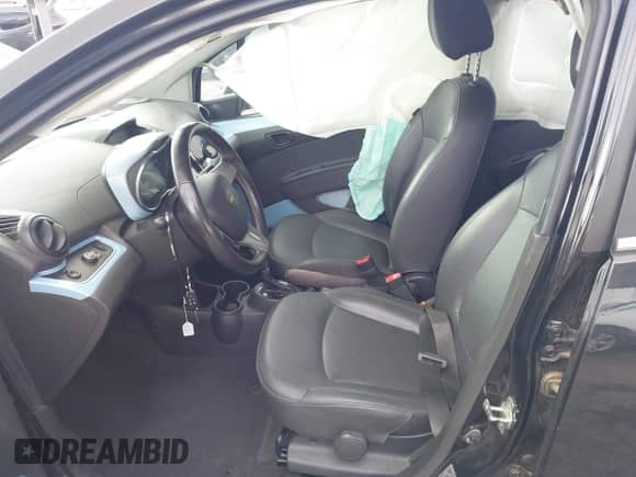 2014 Chevrolet Spark LT с VIN KL8CL6S03EC515318, выставлен на аукционе IAAI как лот 42130495 с пробегом 56 208 миль миль и . История ставок и продаж доступна на DreamBid. Изображение 5.
