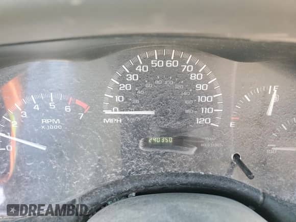 2005 Chevrolet Malibu Classic with VIN 1G1ND52F95M119473, listed as a Copart auction lot 88807605 with 240,350 mi miles and Salvage title. Bid and sale history available at DreamBid. Image 9.