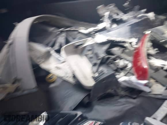2015 Chevrolet Corvette Z06 3LZ with VIN 1G1YT2D6XF5601845, listed as a IAAI auction lot 42564055 with 99,989 mi miles and . Bid and sale history available at DreamBid. Image 12.