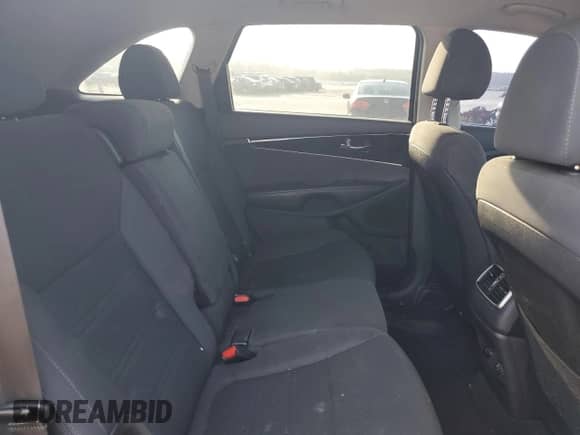 2020 Kia Sorento LX with VIN 5XYPG4A37LG659931, listed as a Copart auction lot 71433695 with 98,425 mi miles and Salvage title. Bid and sale history available at DreamBid. Image 11.