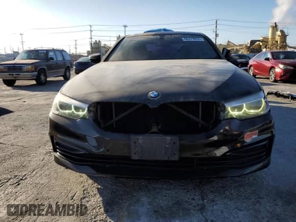 2020 BMW 5 Series 530e с VIN WBAJA9C08LCD90446, выставлен на аукционе Copart как лот 66379955 с пробегом 104 481 миль миль и Списание • Salvage title. История ставок и продаж доступна на DreamBid. Изображение 5.