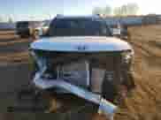 2024 Hyundai Santa Fe Calligraphy с VIN 5NMP5DGL5RH008308, выставлен на аукционе Copart как лот 84832604 с пробегом 18 400 миль миль и Списание • Salvage title. История ставок и продаж доступна на DreamBid. Изображение 5.