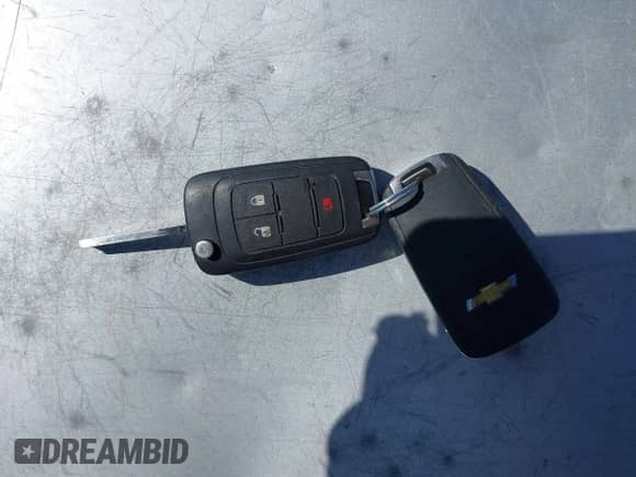 2013 Chevrolet Sonic RS z VIN 1G1JH6SB5D4146819, wystawiony jako IAAI lot #41742164 z przebiegiem 185 401 mil mil oraz . Historia ofert i sprzedaży dostępna na DreamBid. Obrazek 11.