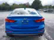 2017 Hyundai Elantra Sport с VIN KMHD04LB7HU366477, выставлен на аукционе IAAI как лот 43581035 с пробегом 109 313 миль миль и . История ставок и продаж доступна на DreamBid. Изображение 16.