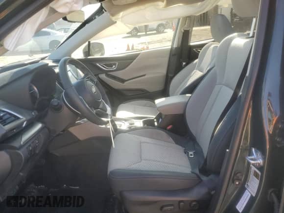 2024 Subaru Forester Premium с VIN JF2SKACC9RH497029, выставлен на аукционе Copart как лот 49124725 с пробегом 31 860 миль миль и Списание • Salvage title. История ставок и продаж доступна на DreamBid. Изображение 7.