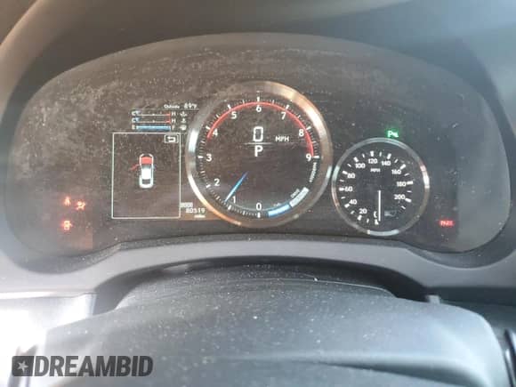 2015 Lexus RC F with VIN JTHHP5BC2F5003897, listed as a Copart auction lot 81640575 with 80,519 mi miles and Clean title. Bid and sale history available at DreamBid. Image 9.