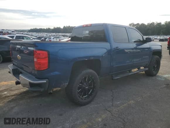 2017 Chevrolet Silverado 1500 LT z VIN 3GCPCREH0HG413004, wystawiony jako Copart lot #83365354 z przebiegiem Nie podano mil oraz Szkoda całkowita • Salvage title. Historia ofert i sprzedaży dostępna na DreamBid. Obrazek 3.