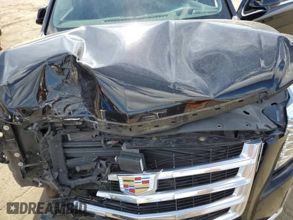 2015 Cadillac Escalade Premium с VIN 1GYS4CKJ0FR235033, выставлен на аукционе Copart как лот 70702655 с пробегом 135 891 миль миль и Чистый • Clean title. История ставок и продаж доступна на DreamBid. Изображение 12.