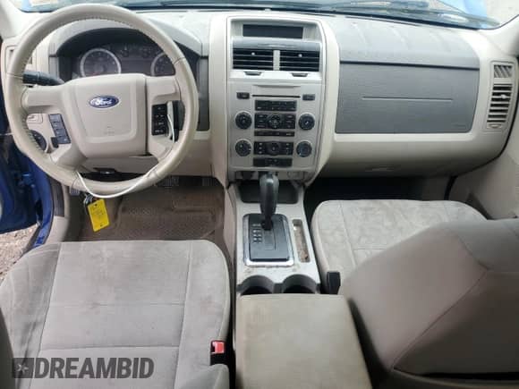 2011 Ford Escape XLT с VIN 1FMCU9DG9BKB24509, выставлен на аукционе Copart как лот 81302685 с пробегом 206 523 миль миль и Списание • Salvage title. История ставок и продаж доступна на DreamBid. Изображение 8.