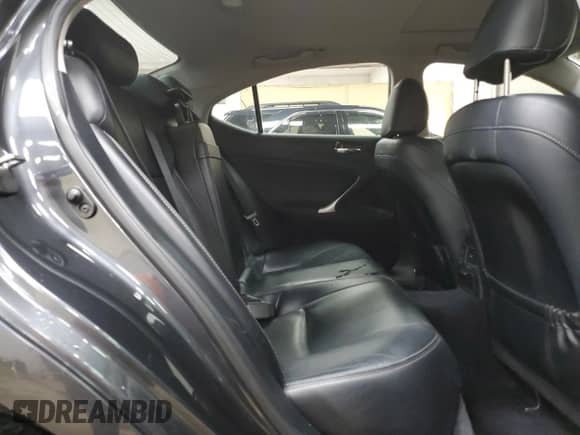 2011 Lexus IS 250 z VIN JTHCF5C26B5050105, wystawiony jako Copart lot #64594345 z przebiegiem 195 677 mil mil oraz Czysty tytuł • Clean title. Historia ofert i sprzedaży dostępna na DreamBid. Obrazek 10.