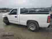 2005 GMC Sierra 1500 Work Truck with VIN 1GTEC14V75Z250573, listed as a Copart auction lot 43118455 with 152,471 mi miles and Salvage title. Bid and sale history available at DreamBid. Image 2.