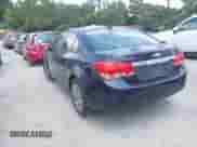 2015 Chevrolet Cruze LS z VIN 1G1PA5SH2F7170364, wystawiony jako IAAI lot #42582370 z przebiegiem 148 842 mil mil oraz . Historia ofert i sprzedaży dostępna na DreamBid. Obrazek 3.