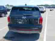 2023 Hyundai Palisade SE z VIN KM8R1DGE8PU504341, wystawiony jako IAAI lot #42582476 z przebiegiem 41 249 mil mil oraz . Historia ofert i sprzedaży dostępna na DreamBid. Obrazek 16.