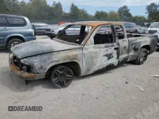 2000 Dodge Dakota Sport with VIN 1B7GL22Z3YS684197, listed as a Copart auction lot 72993054 with Not provided miles and Salvage title. Bid and sale history available at DreamBid. Image 1.