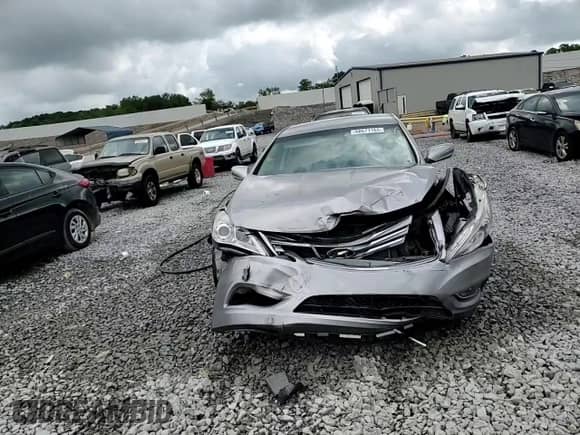2013 Hyundai Azera с VIN KMHFG4JG0DA247197, выставлен на аукционе Copart как лот 68671165 с пробегом 68 175 миль миль и Списание • Salvage title. История ставок и продаж доступна на DreamBid. Изображение 13.