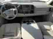 2007 GMC Sierra 1500 Work Truck с VIN 2GTEK13M371585028, выставлен на аукционе Copart как лот 74295514 с пробегом 156 613 миль миль и Списание • Salvage title. История ставок и продаж доступна на DreamBid. Изображение 8.