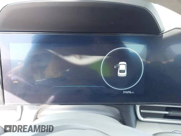 2024 Hyundai Elantra SEL z VIN KMHLM4DG1RU682016, wystawiony jako IAAI lot #43312752 z przebiegiem 31 676 mil mil oraz . Historia ofert i sprzedaży dostępna na DreamBid. Obrazek 7.