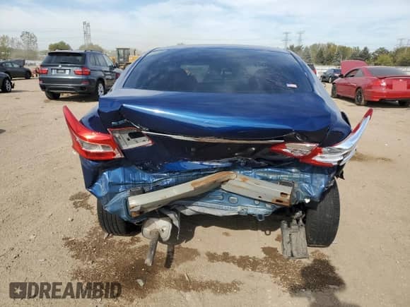 2017 Nissan Sentra SR with VIN 3N1AB7AP4HY385442, listed as a Copart auction lot 84617195 with 86,572 mi miles and Salvage title. Bid and sale history available at DreamBid. Image 6.
