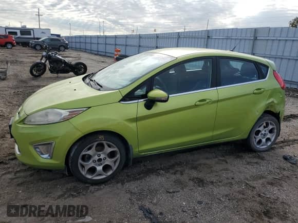 2011 Ford Fiesta SES with VIN 3FADP4FJ2BM148662, listed as a Copart auction lot 81871545 with 110,984 mi miles and Salvage title. Bid and sale history available at DreamBid. Image 1.