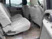 2006 Chevrolet TrailBlazer LS z VIN 1GNET16S666137503, wystawiony jako IAAI lot #43032445 z przebiegiem 253 995 mil mil oraz . Historia ofert i sprzedaży dostępna na DreamBid. Obrazek 8.