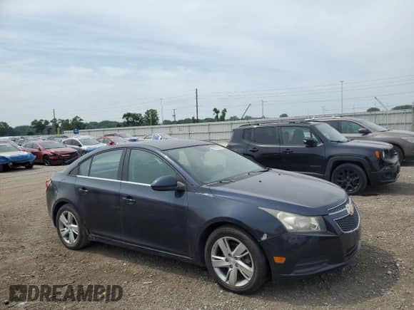 2014 Chevrolet Cruze Diesel z VIN 1G1P75SZ0E7183698, wystawiony jako Copart lot #59772425 z przebiegiem 164 499 mil mil oraz Szkoda całkowita • Salvage title. Historia ofert i sprzedaży dostępna na DreamBid. Obrazek 4.