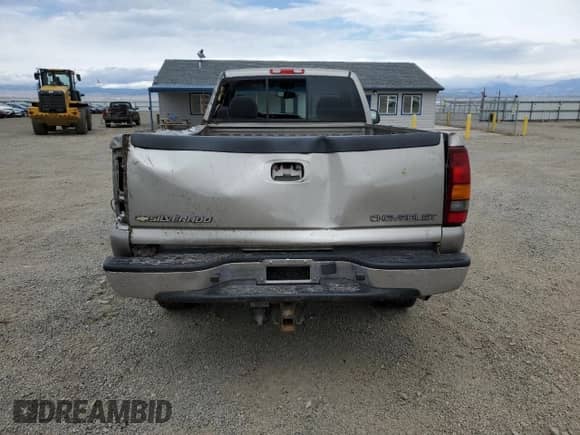 2002 Chevrolet Silverado 2500HD LS с VIN 1GCHK24U52E249941, выставлен на аукционе Copart как лот 49838645 с пробегом 63 953 миль миль и Чистый • Clean title. История ставок и продаж доступна на DreamBid. Изображение 6.