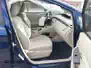 2015 Toyota Prius Four z VIN JTDKN3DU1F1949780, wystawiony jako IAAI lot #43356956 z przebiegiem 132 853 mil mil oraz . Historia ofert i sprzedaży dostępna na DreamBid. Obrazek 5.