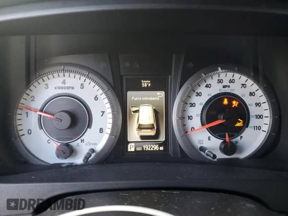 2015 Toyota Sienna SE with VIN 5TDXK3DC4FS557000, listed as a Copart auction lot 82646895 with 192,296 mi miles and Clean title. Bid and sale history available at DreamBid. Image 9.