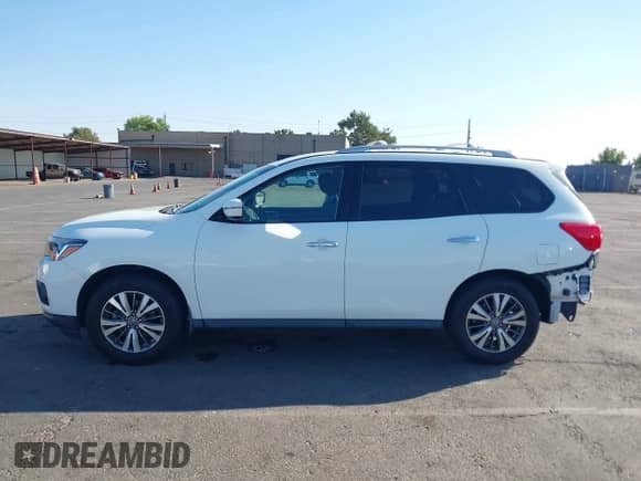 2020 Nissan Pathfinder S z VIN 5N1DR2AN8LC618145, wystawiony jako IAAI lot #43326834 z przebiegiem 45 857 mil mil oraz . Historia ofert i sprzedaży dostępna na DreamBid. Obrazek 15.