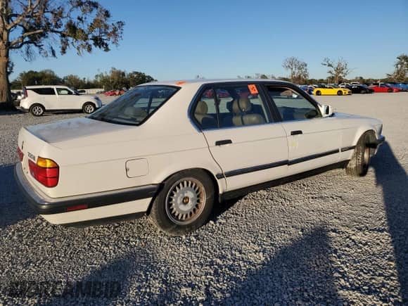 1991 BMW 7 Series with VIN WBAGC4310MDC27706, listed as a Copart auction lot 81496754 with Not provided miles and Non repairable. Bid and sale history available at DreamBid. Image 3.