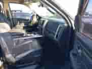 2014 Ram 1500 Longhorn z VIN 1C6RR7PT3ES428153, wystawiony jako IAAI lot #42823213 z przebiegiem 205 854 mil mil oraz . Historia ofert i sprzedaży dostępna na DreamBid. Obrazek 5.